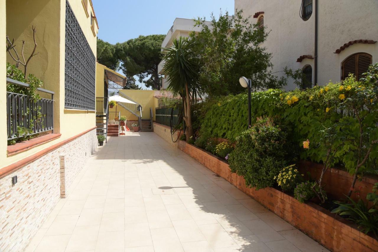 Villa Pinella Palermo Eksteriør billede